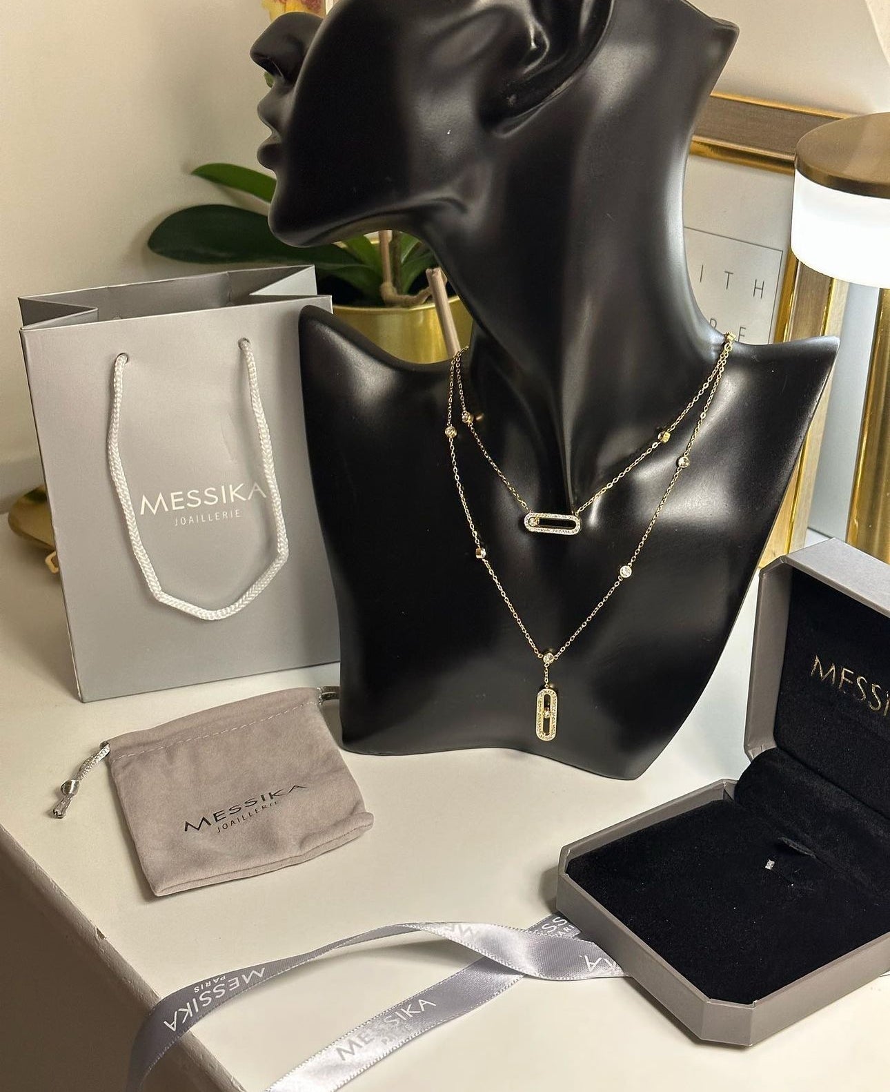 COLLANE CON DIAMANTE MOLY
