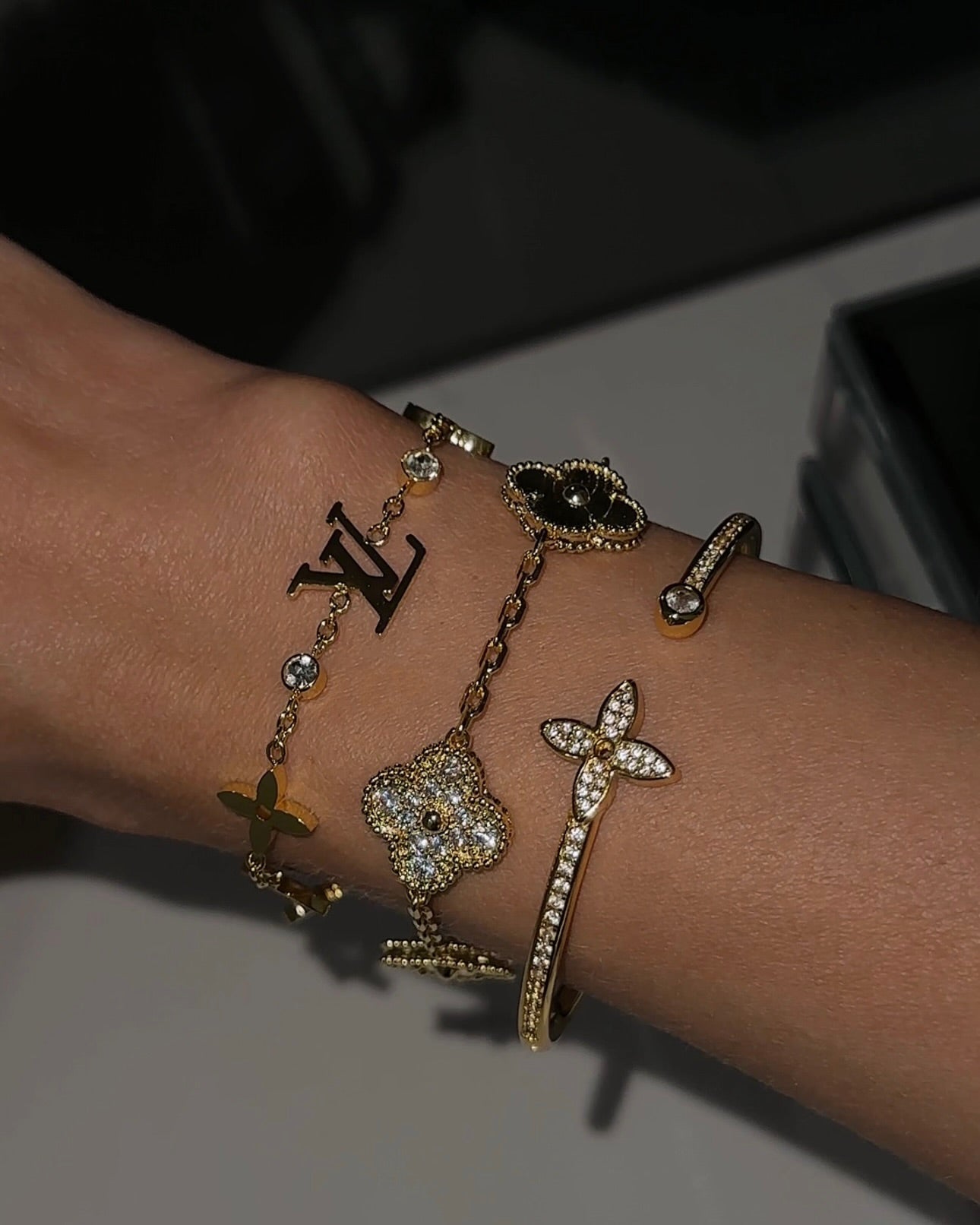 LOTTIE ARMBAND | ORO