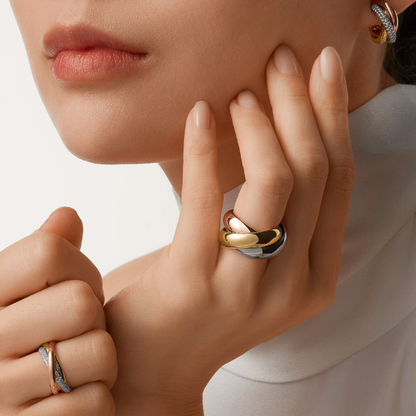 TRINITY VALENTINE ORECCHINI